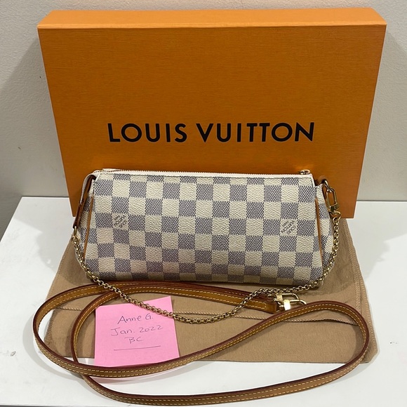 [$1400cad]💥AUTHENTIC Louis Vuitton Damier Azur Eva Clutch💥 - Picture 16 of 17
